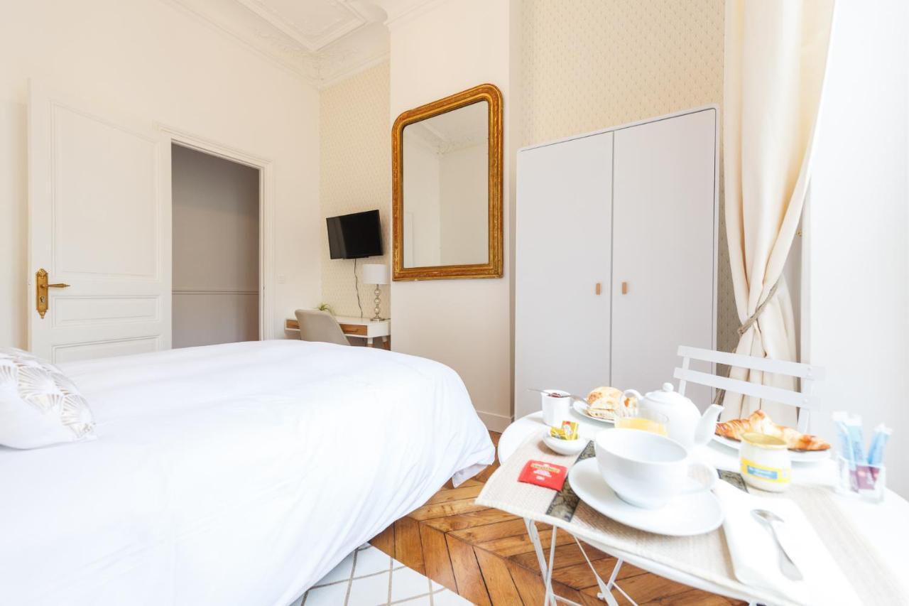 Maison De Lignieres - - Quartier Champs-elysees Bed & Breakfast Parijs